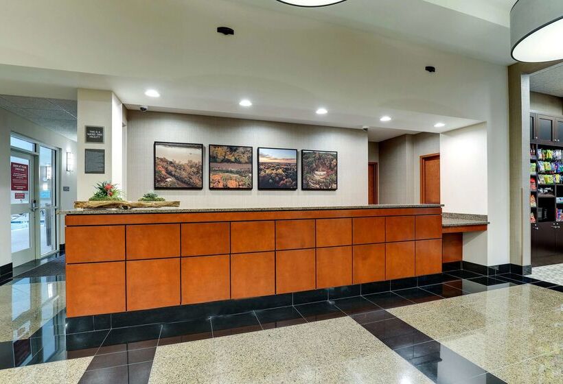 فندق Drury Inn & Suites St. Louis Arnold