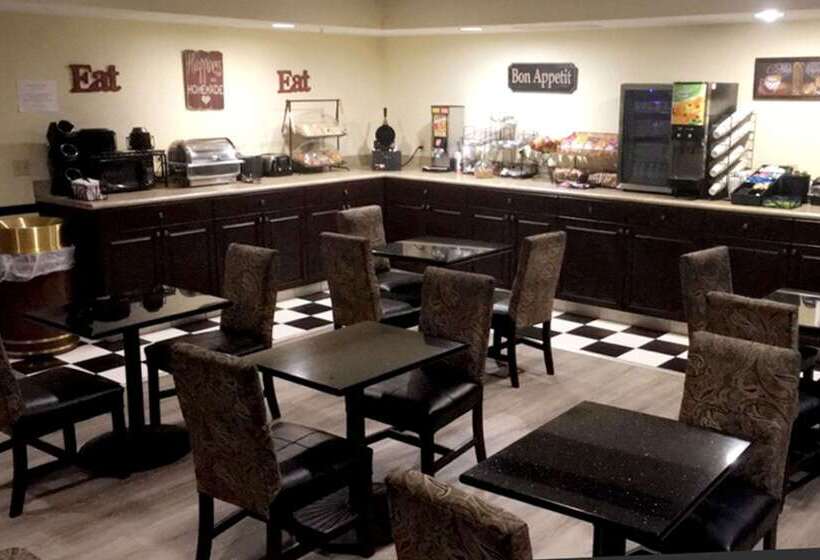 Evangeline Downs Hotel, Ascend Hotel Collection