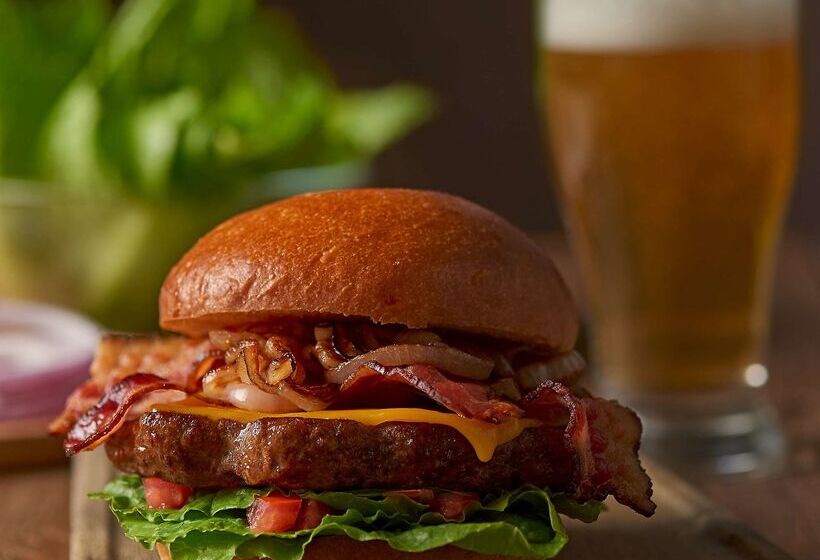 هتل Hyatt Place Des Moines/downtown