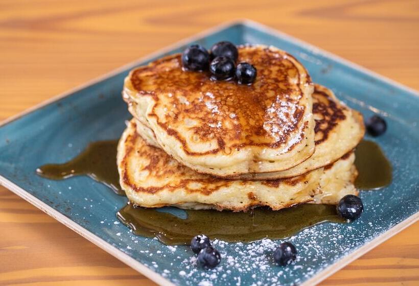 هتل Inn At Carnall Hall