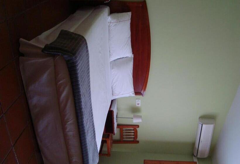 Fotos del hotel L Ermita Casa Ripo:  50