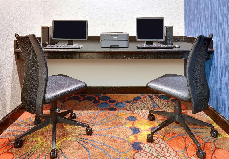 בית מלון כפרי La Quinta By Wyndham Denton   University Drive