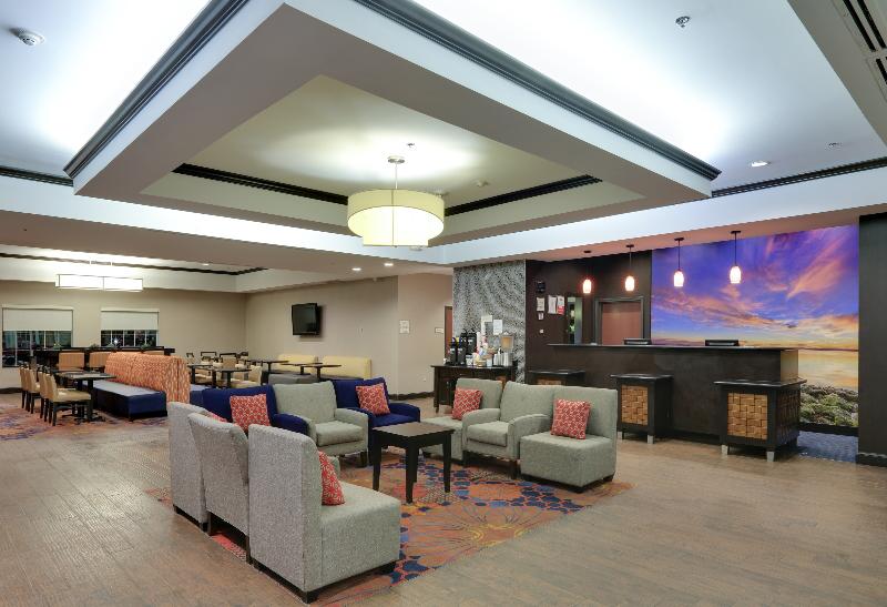 בית מלון כפרי La Quinta By Wyndham Denton   University Drive