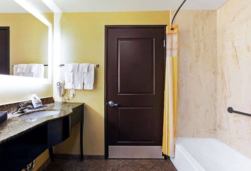 هتل La Quinta By Wyndham Denver Gateway Park