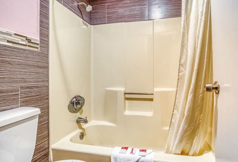 هتل Passport Inn