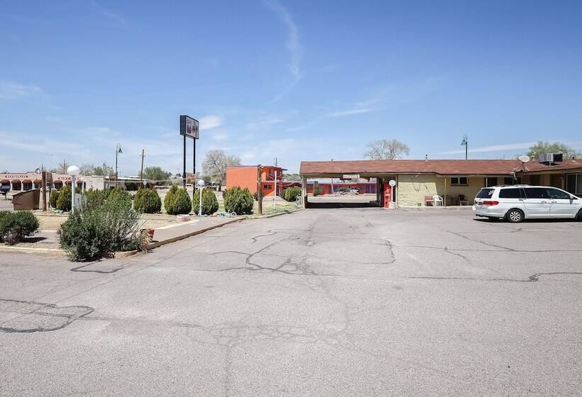 هتل Route 66 Inn Of Santa Rosa, Nm
