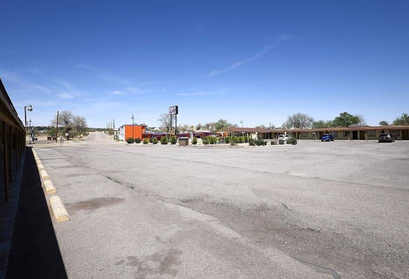 هتل Route 66 Inn Of Santa Rosa, Nm