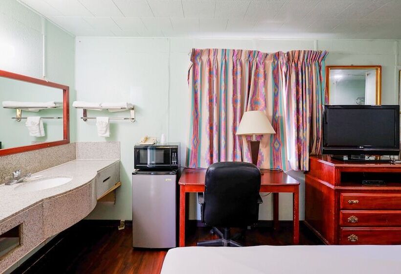 هتل Route 66 Inn Of Santa Rosa, Nm