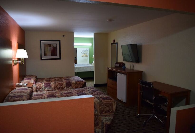 هتل Royal Inn & Suites