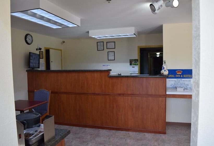 هتل Royal Inn & Suites
