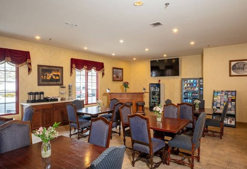 בית מלון כפרי Silverland Inn