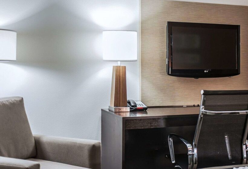 酒店 Sleep Inn & Suites Fort Campbell