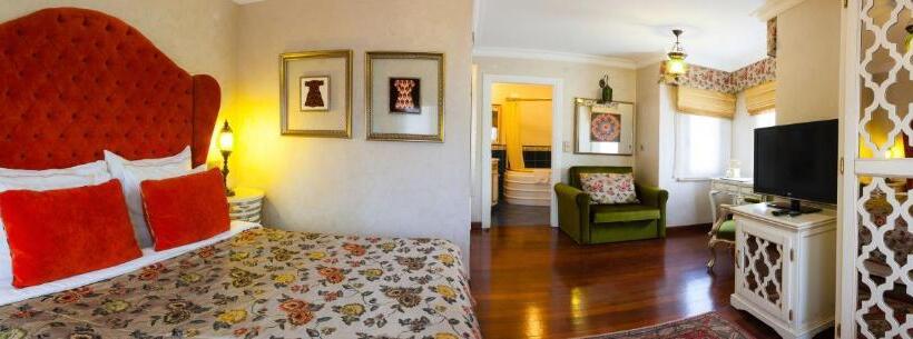 İstanbul Bosphorus Hotel Symbola