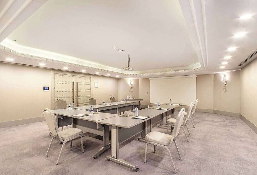 Fotos del hotel Wyndham Grand Istanbul Kalamis Marina:  106