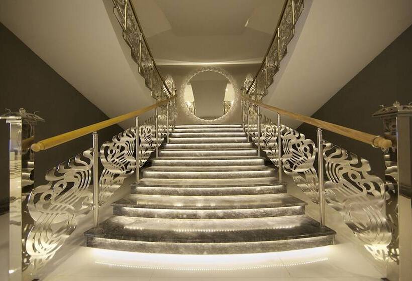 Fotos del hotel Wyndham Grand Istanbul Kalamis Marina:  31