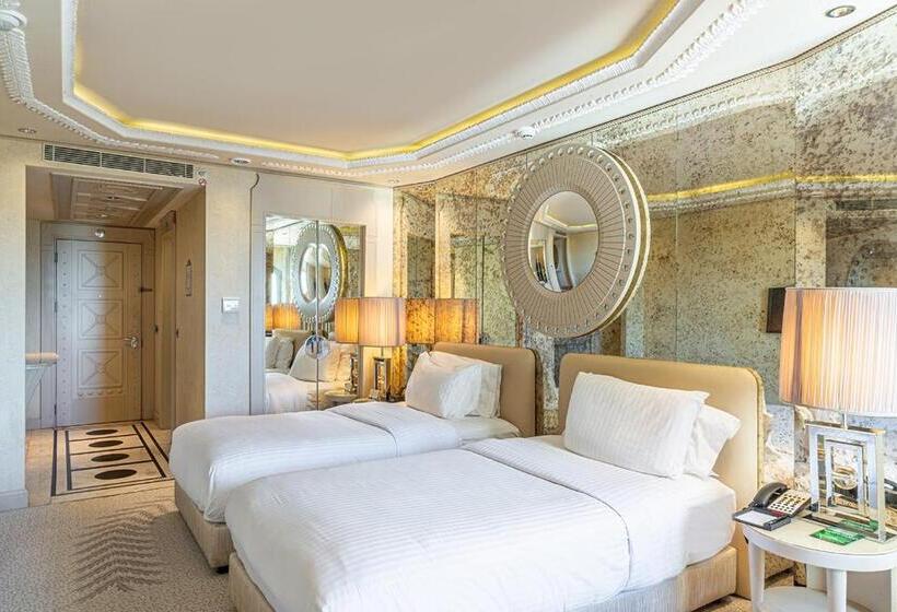 Fotos del hotel Wyndham Grand Istanbul Kalamis Marina:  5