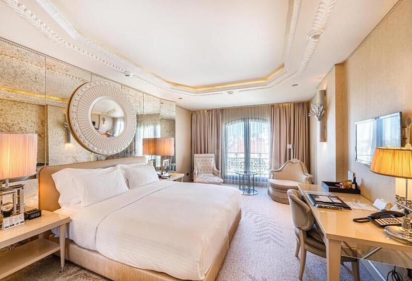 Fotos del hotel Wyndham Grand Istanbul Kalamis Marina:  2