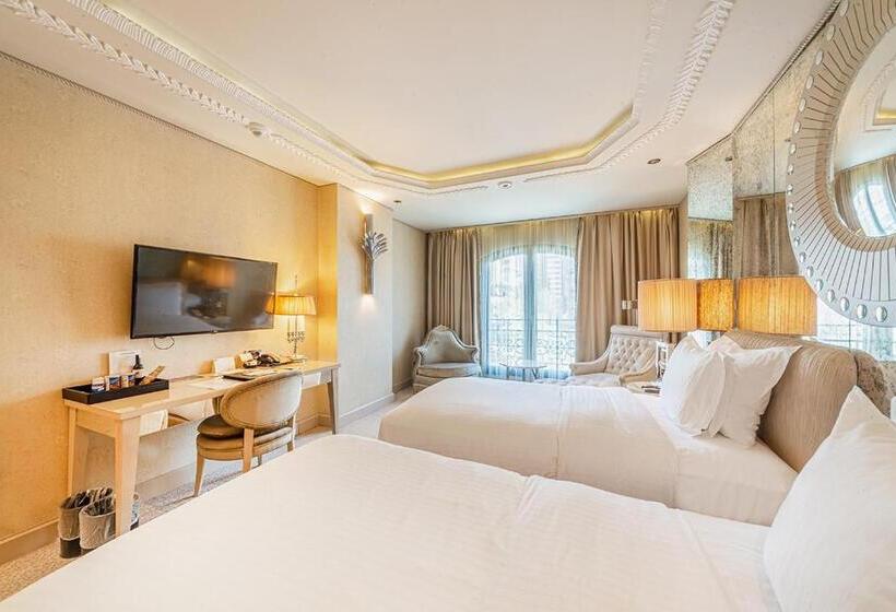 Hotel Wyndham Grand Istanbul Kalamış Marina