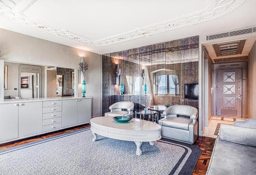 Fotos del hotel Wyndham Grand Istanbul Kalamis Marina:  101