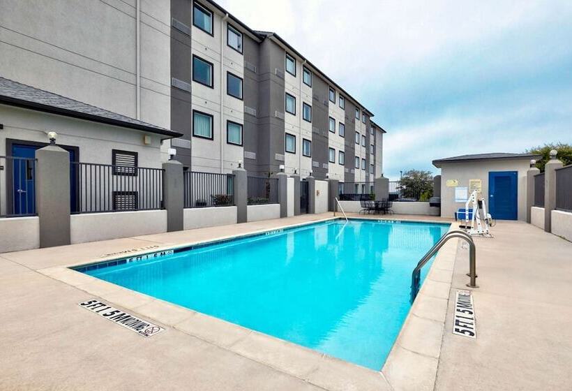 Motel 6 Marble Falls, Tx