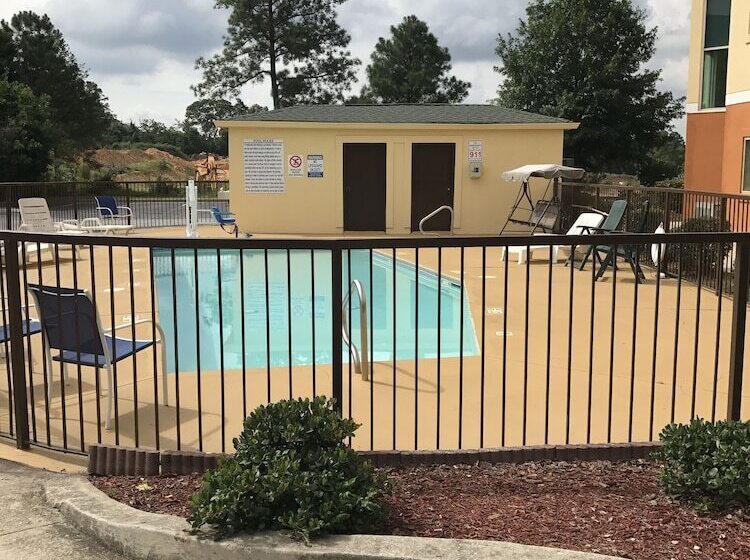 Motel Days Inn & Suites By Wyndham Augusta Near Fort Gordon