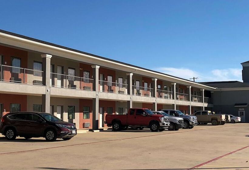 汽车旅馆  Executive Inn & Suites Joaquin