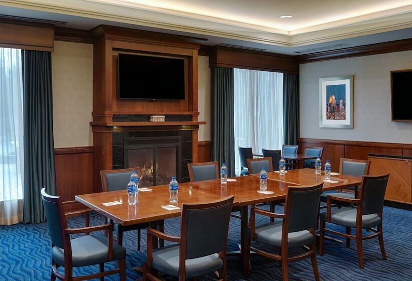 Residence Inn By Marriott Cincinnati Downtown/the Phelps