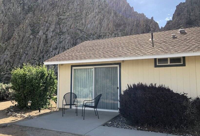 אתר נופש Meadowcliff Lodge Coleville