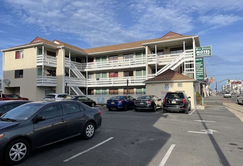 Sea Palace Motel