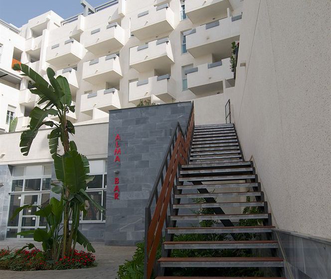 Apartamentos Calaluci­a