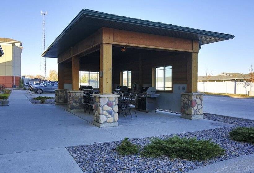 Hawthorn Extended Stay By Wyndham Minot