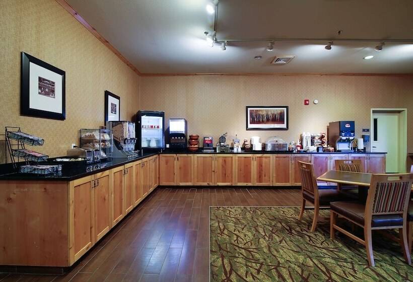 Hawthorn Extended Stay By Wyndham Minot