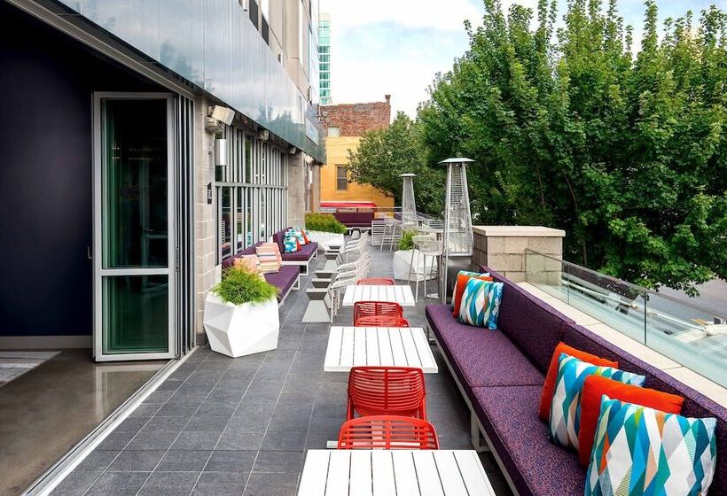 هتل Aloft Asheville Downtown
