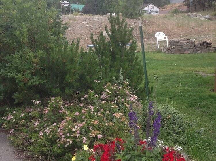 هتل Alpine Rivers Inn