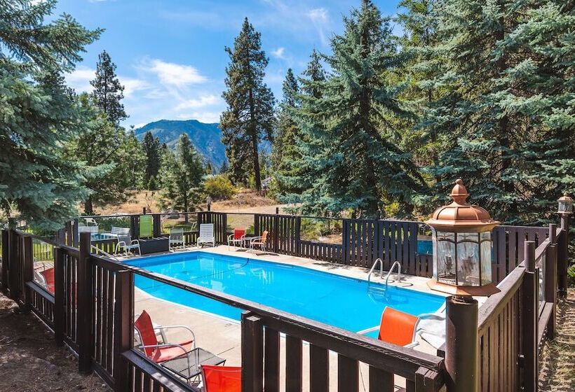 هتل Alpine Rivers Inn