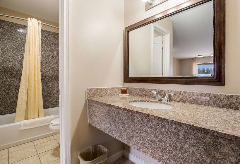 هتل Americas Best Value Inn Refugio