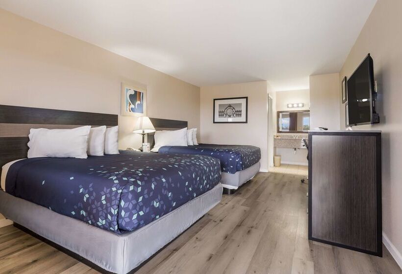 هتل Americas Best Value Inn Refugio