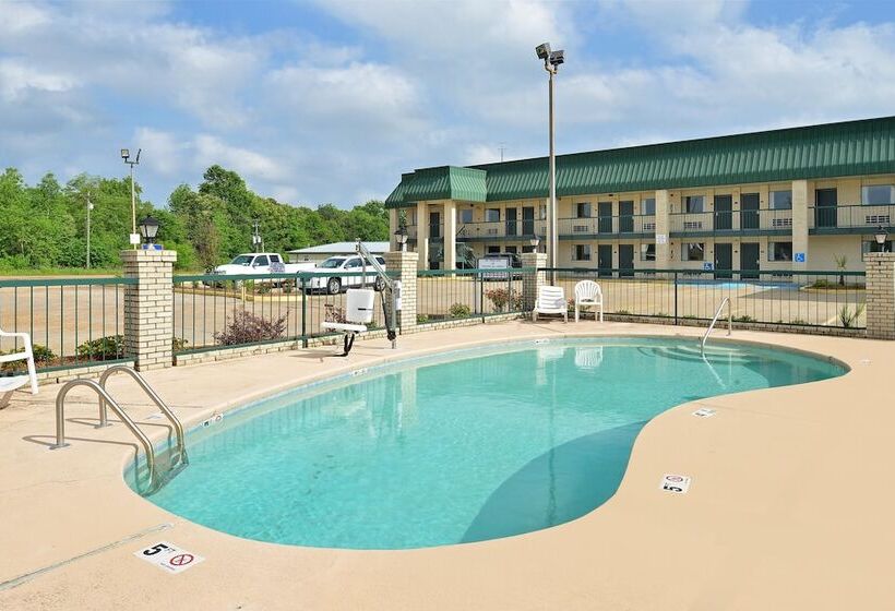 هتل Americas Best Value Inn Winona