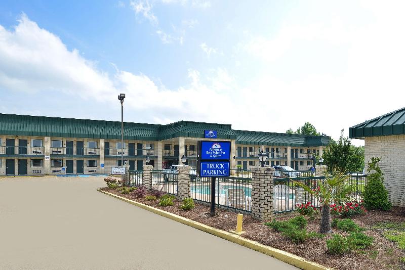 هتل Americas Best Value Inn Winona