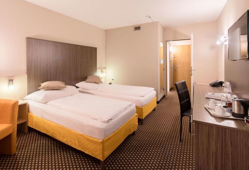 Fotos del hotel Best Western Smart:  2