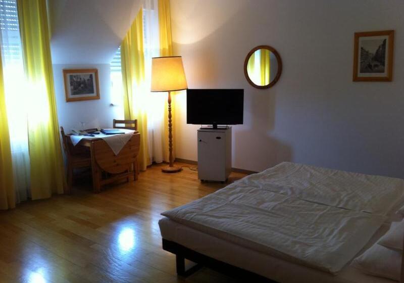 Fotos del hotel Caroline:  5