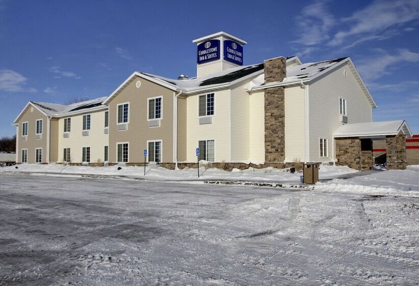 Отель Cobblestone Inn & Suites Carrington