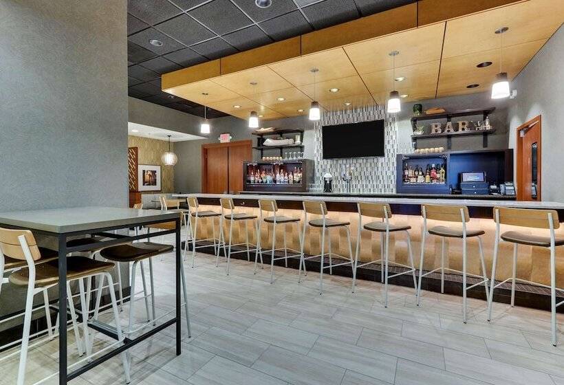 Fotos del hotel Drury Inn & Suites Orlando Near Universal Orlando Resort:  46