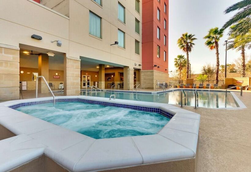 Fotos del hotel Drury Inn & Suites Orlando Near Universal Orlando Resort:  64