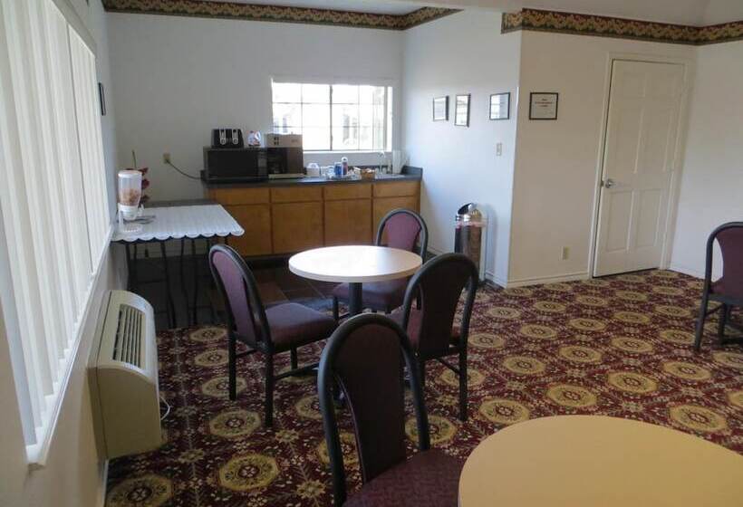 هتل Executive Inn & Suites West Columbia