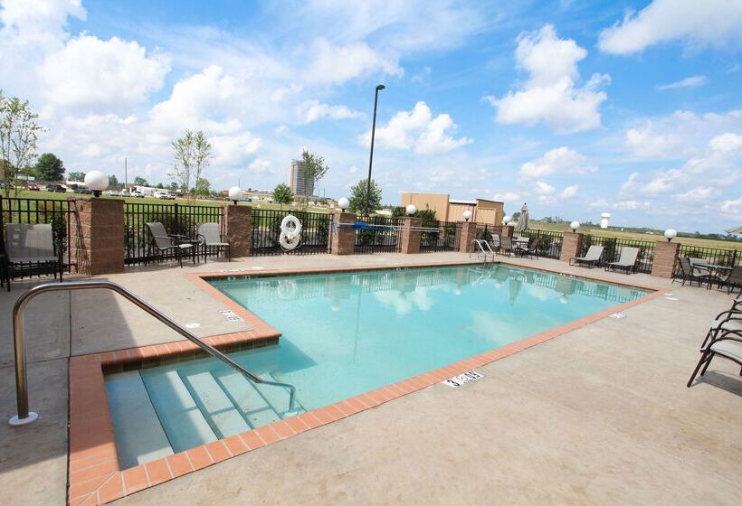 فندق Hampton Inn Atmore