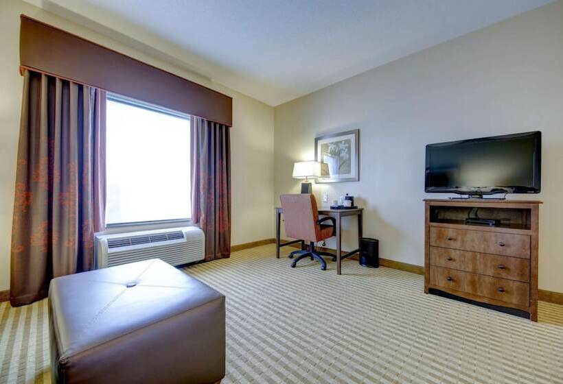 هتل Hampton Inn & Suites Harrisburg/north
