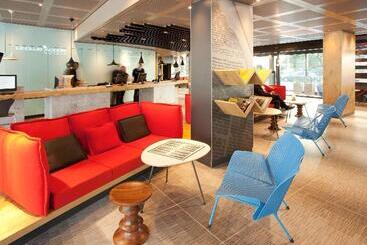هتل Ibis Geneve Centre Nations
