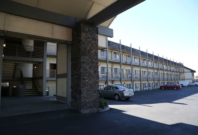 هتل Idaho Inn