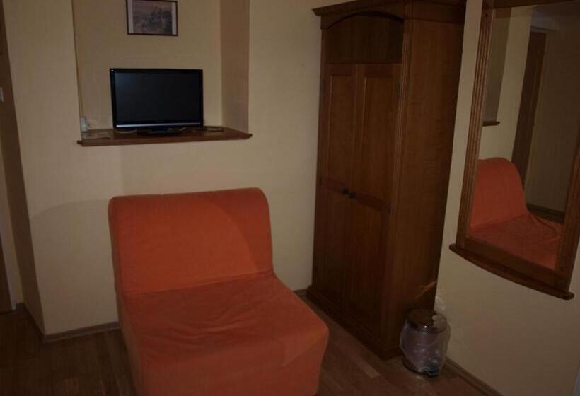 Fotos del hotel King George:  38